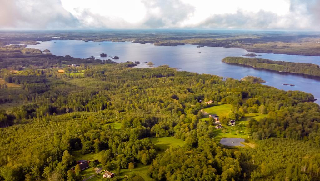 Hotel & Pensionat Bjoerkelund Stenbrohult  Kültér fotó