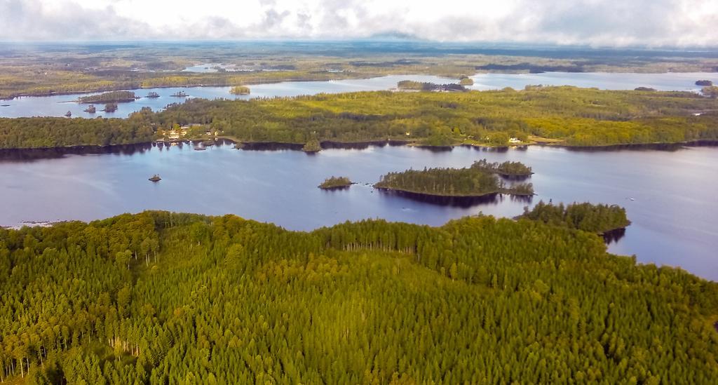 Hotel & Pensionat Bjoerkelund Stenbrohult  Kültér fotó